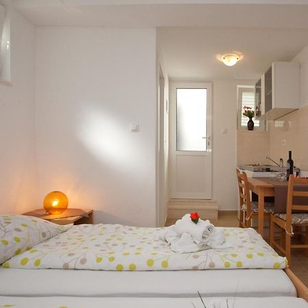 Downtown Spalato Private Rooms Esterno foto